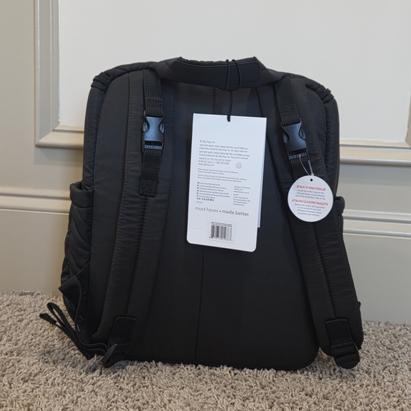 Skip Hop Black Quilted Diaper Backpack - Picture 2 of 6